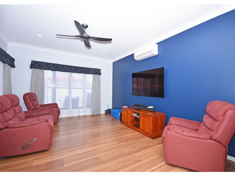 561 Dundowran Road, Dundowran QLD 4655