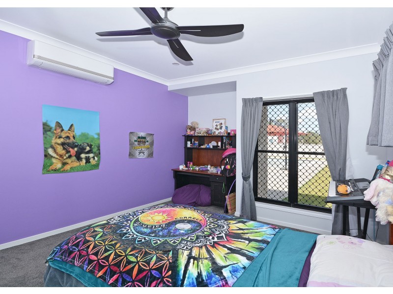 561 Dundowran Road, Dundowran QLD 4655