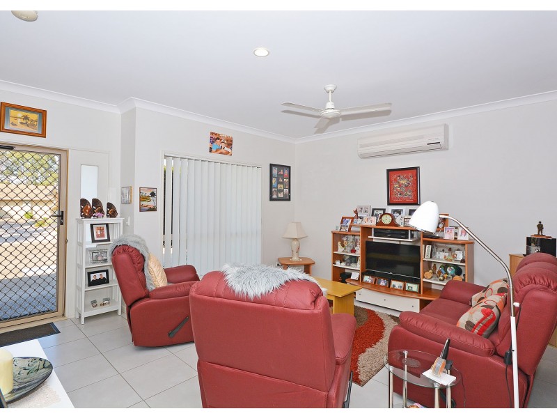 4/142-146 Elizabeth St, Urangan QLD 4655