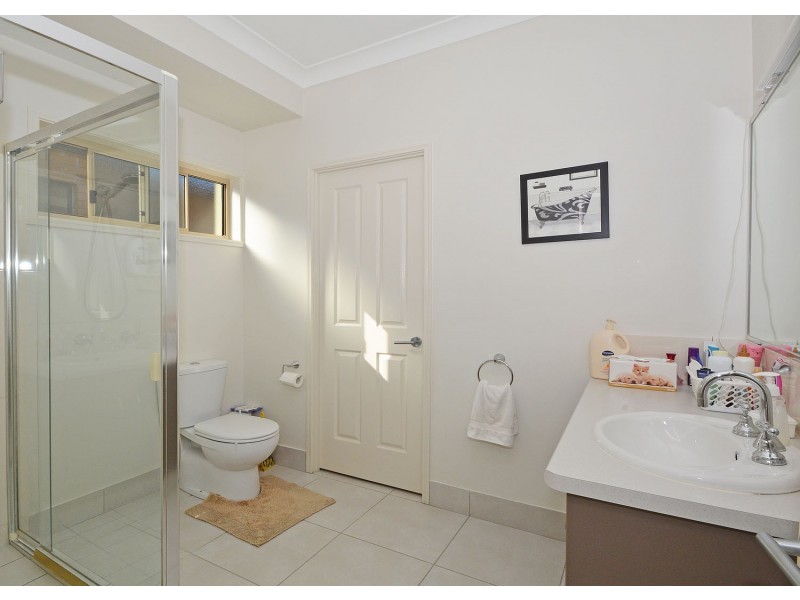 4/142-146 Elizabeth St, Urangan QLD 4655