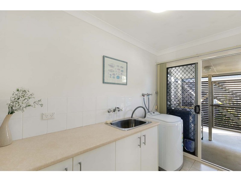 4 Louise Drive, Burrum Heads QLD 4659