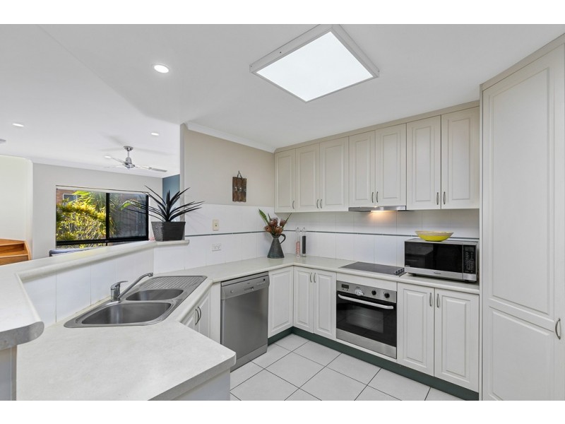 4/9 Freshwater Street, Scarness QLD 4655