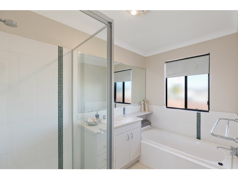4/9 Freshwater Street, Scarness QLD 4655