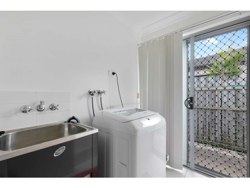 34 Endeavour Way, Eli Waters QLD 4655