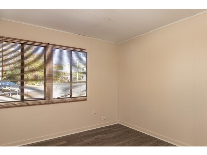 12 West Street, Torquay QLD 4655