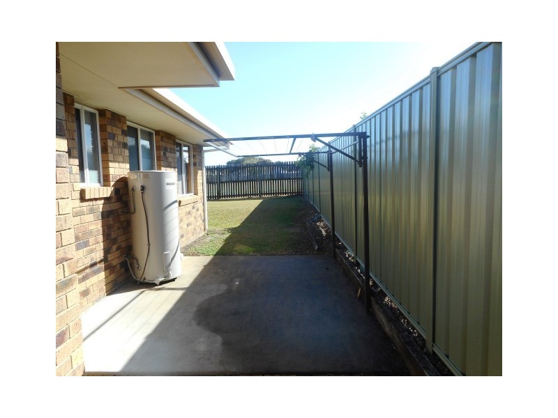 55 Banksia Street, Point Vernon QLD 4655