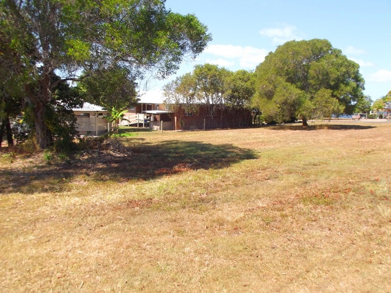 34 Pacific Drive, Booral QLD 4655