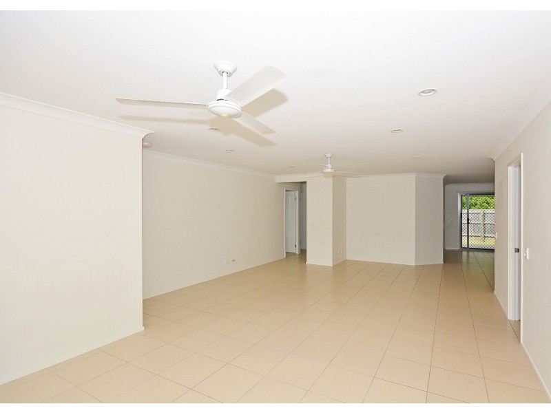 164/230 Pulgul Street, Urangan QLD 4655