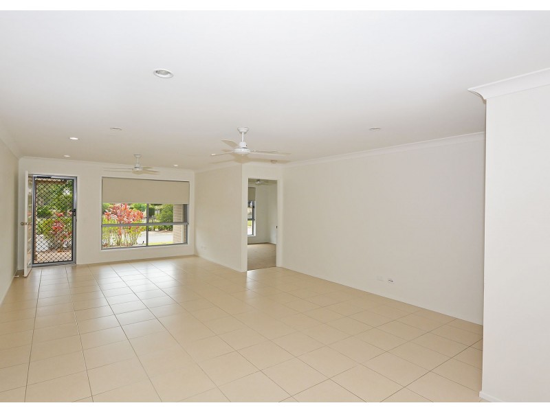 164/230 Pulgul Street, Urangan QLD 4655