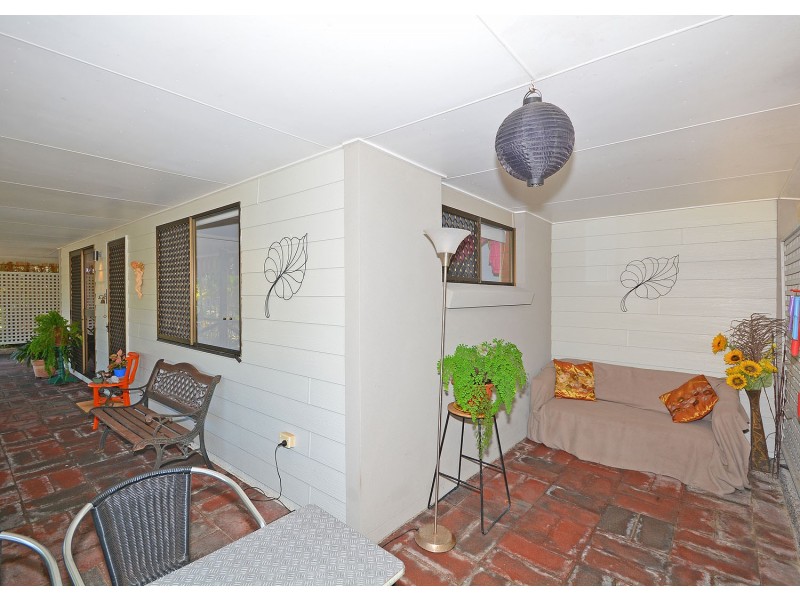 9/415-417 Boat Harbour Drive, Torquay QLD 4655