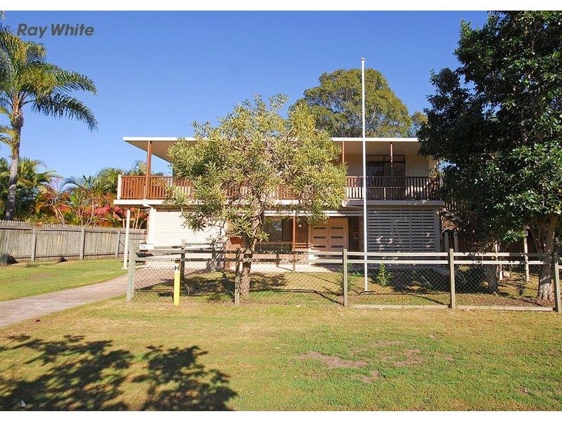 15 FLINDERS, Point Vernon QLD 4655