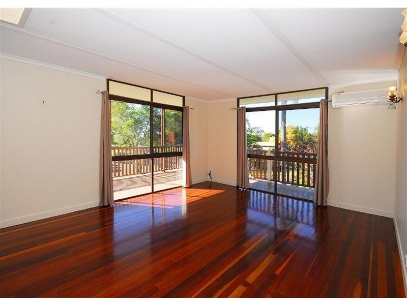 15 FLINDERS, Point Vernon QLD 4655