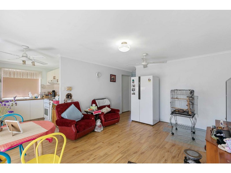 2/9 Wedge Street, Urraween QLD 4655