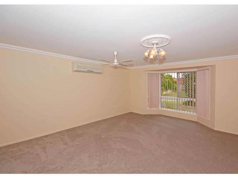 8 Durham Court, Kawungan QLD 4655