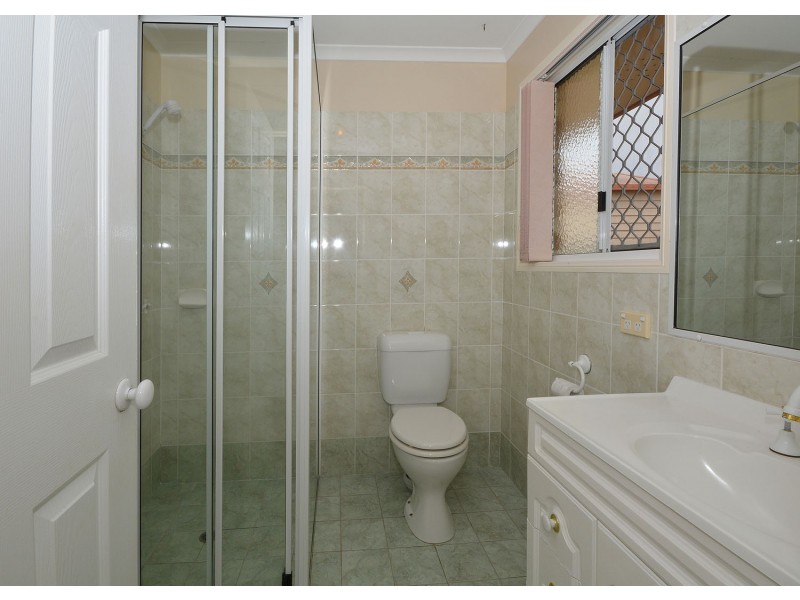 8 Durham Court, Kawungan QLD 4655