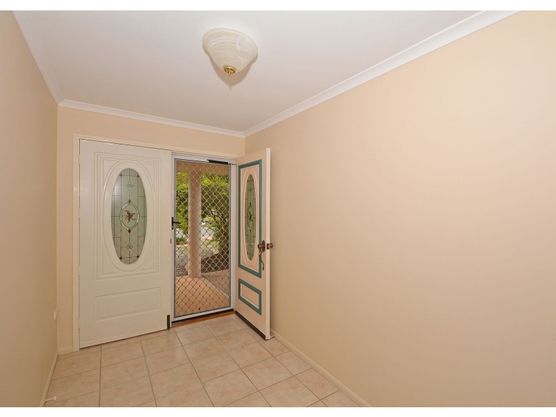 8 Durham Court, Kawungan QLD 4655