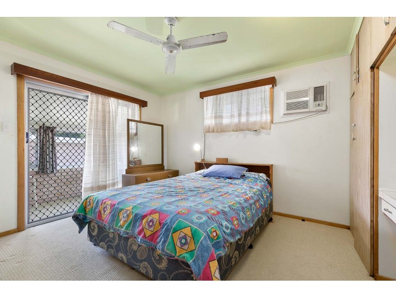 114 Long, Point Vernon QLD 4655