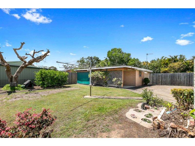 114 Long, Point Vernon QLD 4655