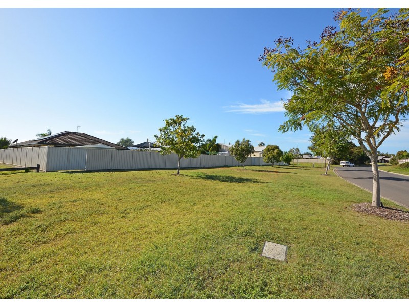 6 Bryan Court, Burrum Heads QLD 4659