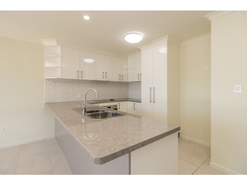 3/41 Beach Road, Pialba QLD 4655
