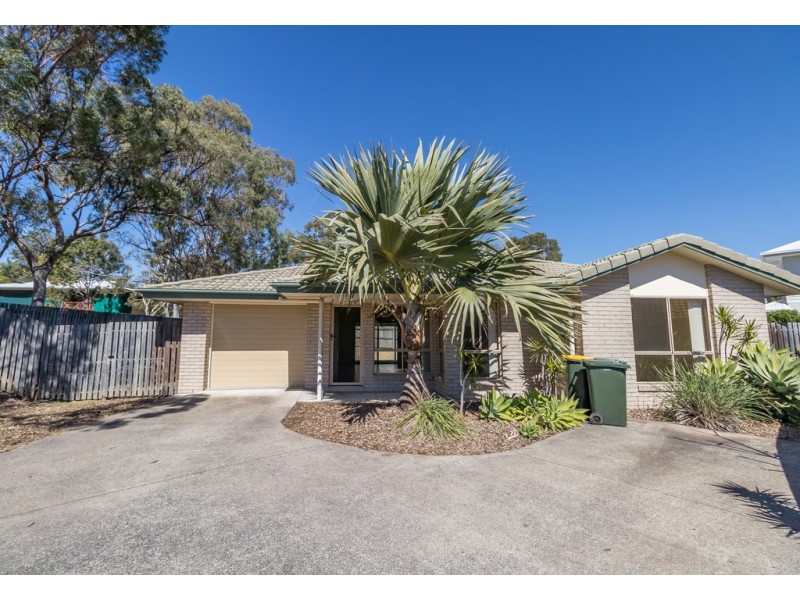 2/36A Tavistock Street, Torquay QLD 4655