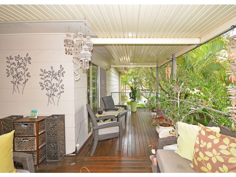 15 Hayworth Street, Point Vernon QLD 4655