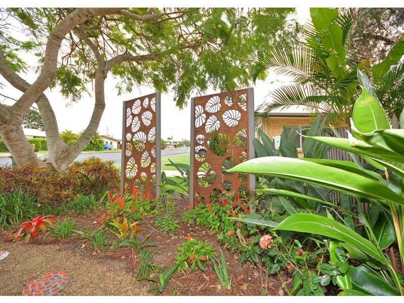 15 Hayworth Street, Point Vernon QLD 4655