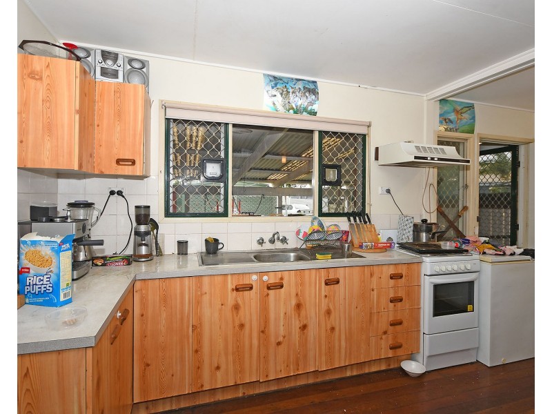 158 Torquay Road, Scarness QLD 4655