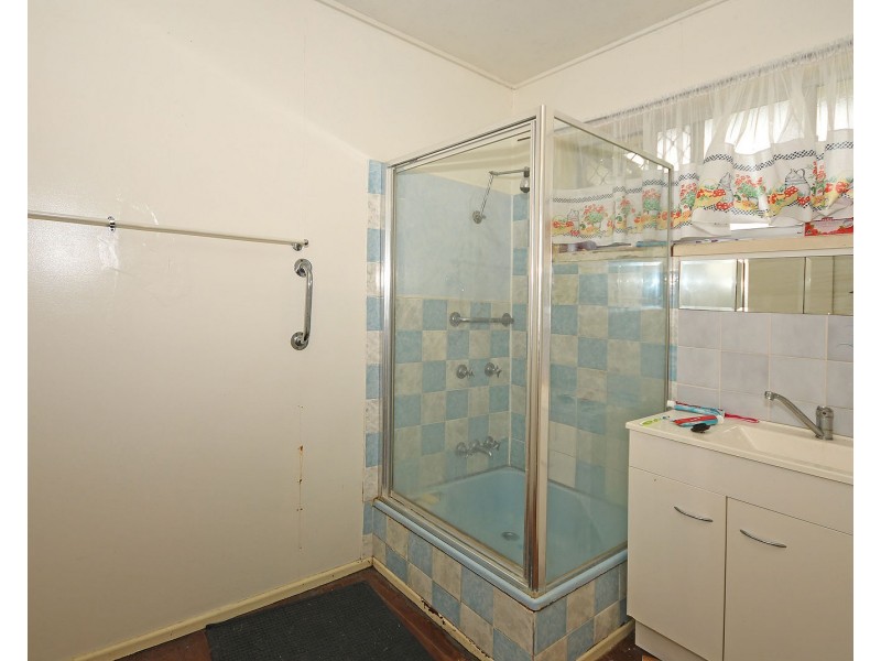 158 Torquay Road, Scarness QLD 4655