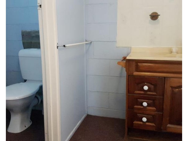 160 Torquay Road, Scarness QLD 4655