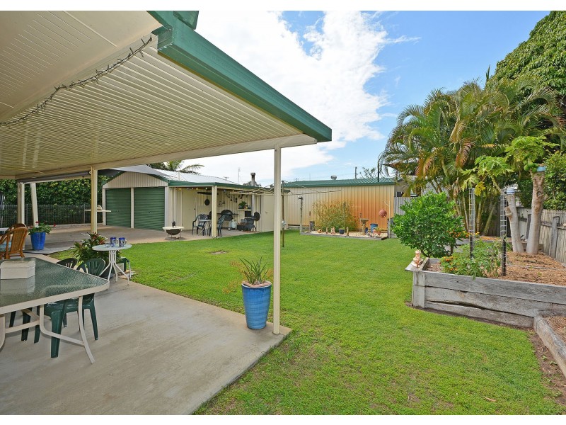 6 Gibbs Street, Urangan QLD 4655