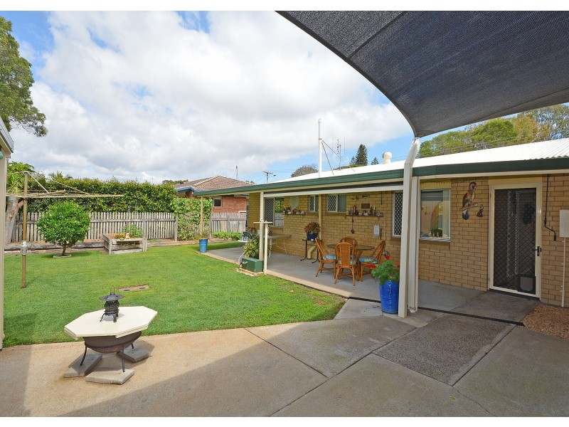 6 Gibbs Street, Urangan QLD 4655