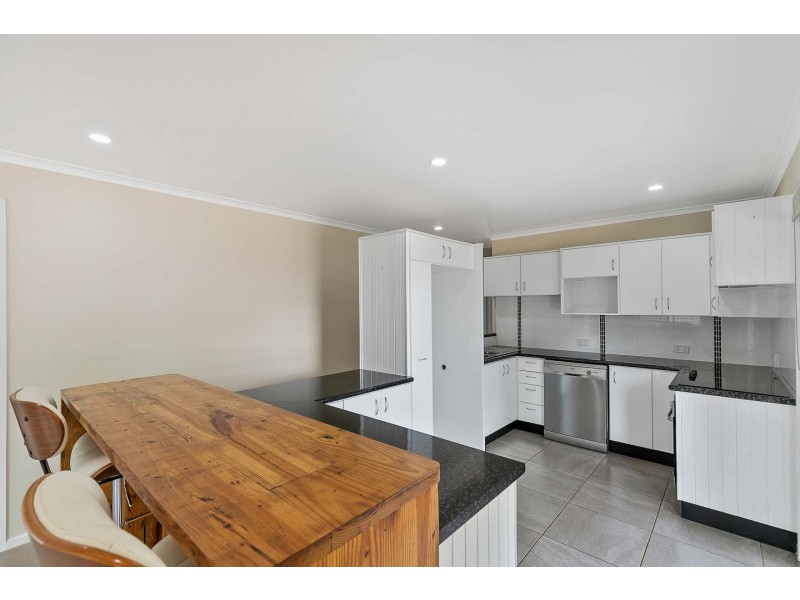 78 Denmans Camp Road, Torquay QLD 4655