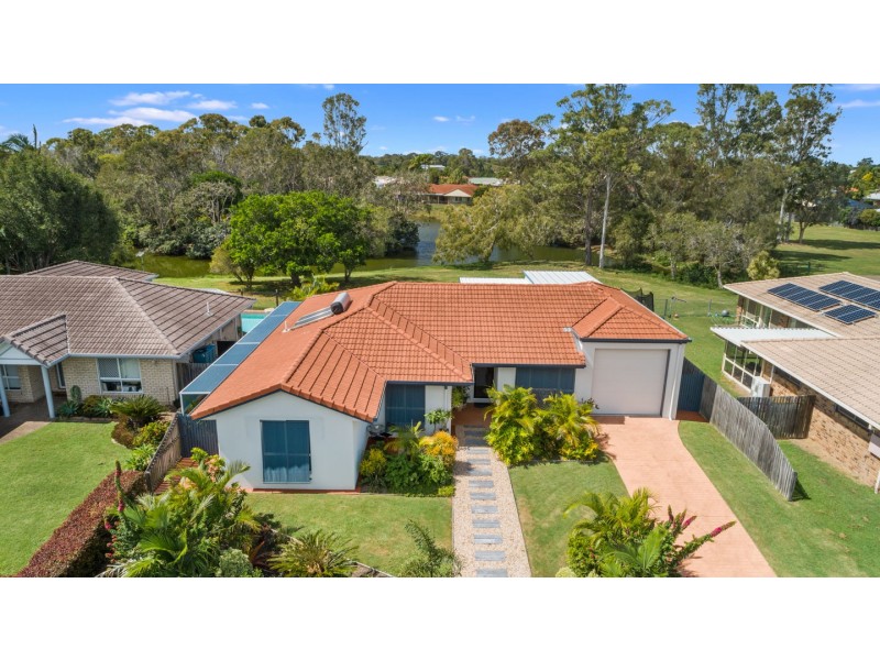 52 Ann Street, Torquay QLD 4655