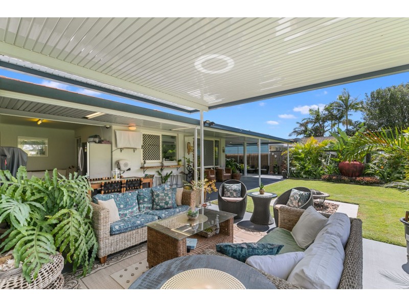 52 Ann Street, Torquay QLD 4655