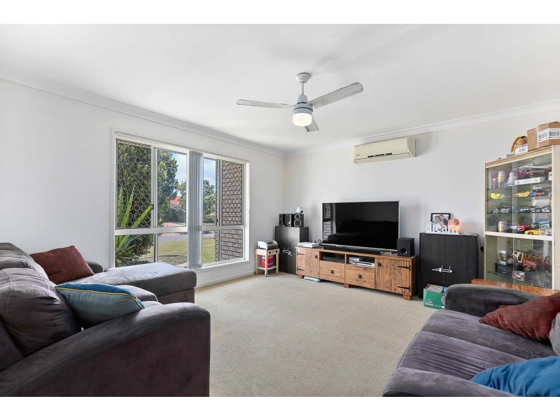 5 Genoa Court, Point Vernon QLD 4655