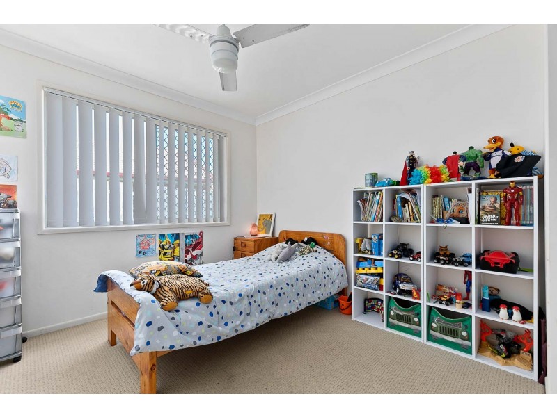 5 Genoa Court, Point Vernon QLD 4655