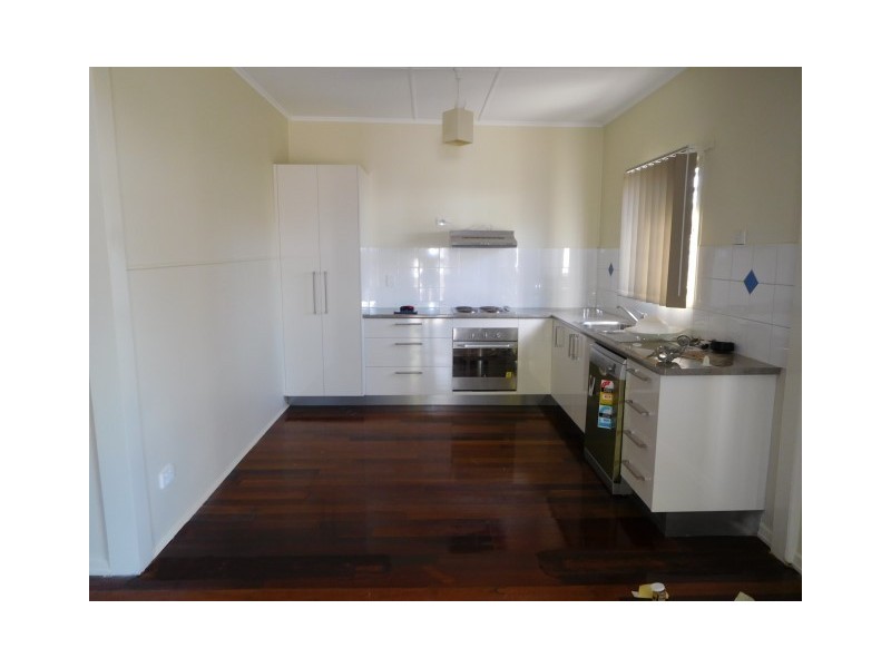 1/41 Beach Road, Pialba QLD 4655