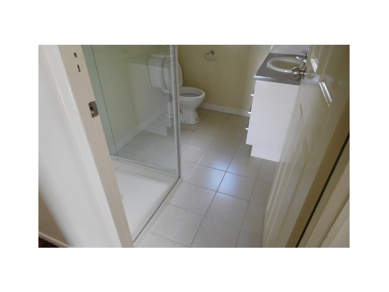 1/41 Beach Road, Pialba QLD 4655
