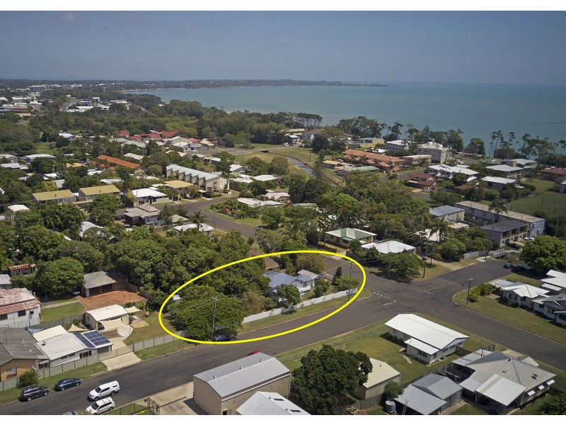 9 Down Street, Scarness QLD 4655