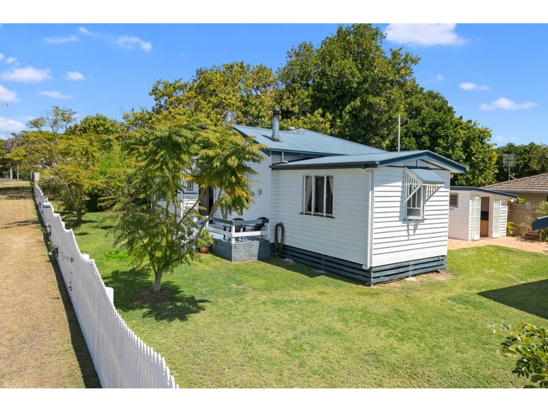 9 Down Street, Scarness QLD 4655