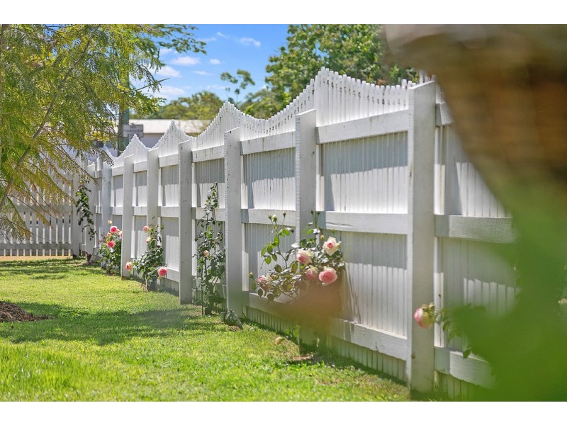 9 Down Street, Scarness QLD 4655