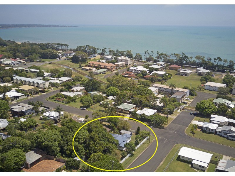 9 Down Street, Scarness QLD 4655