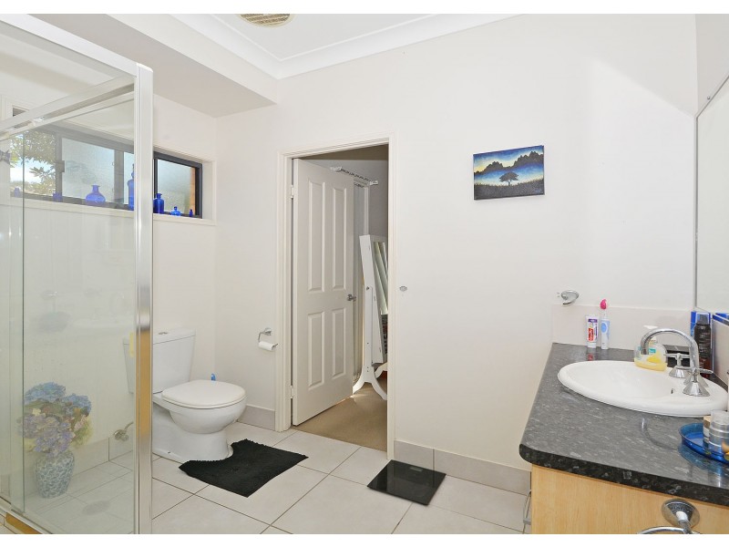 9/142-146 Elizabeth St, Urangan QLD 4655