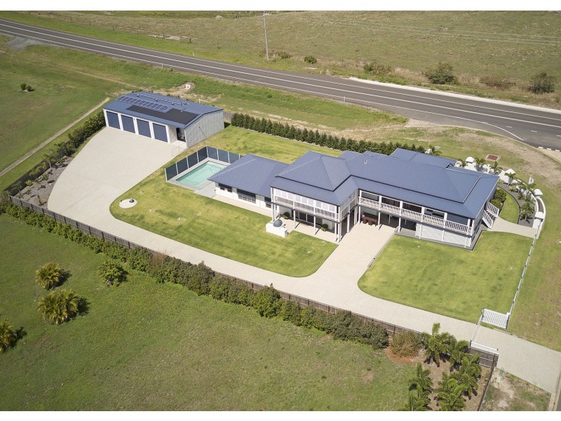 196-198 Cove Boulevard, River Heads QLD 4655