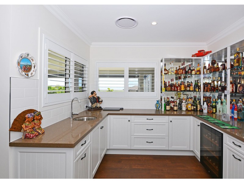 196-198 Cove Boulevard, River Heads QLD 4655