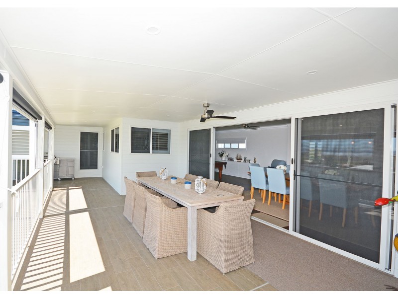 196-198 Cove Boulevard, River Heads QLD 4655