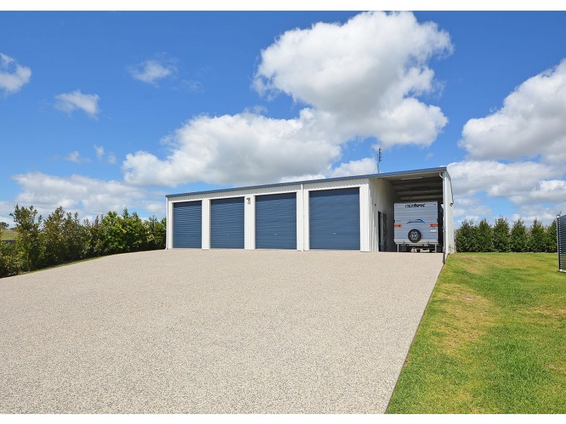 196-198 Cove Boulevard, River Heads QLD 4655