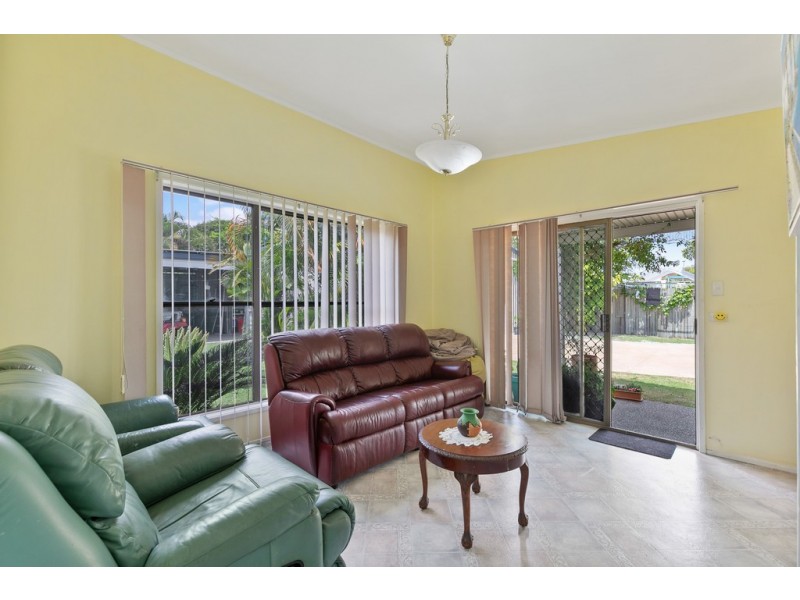 3 Howard Street, Burrum Heads QLD 4659