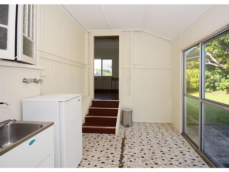 31 BEACH, Pialba QLD 4655